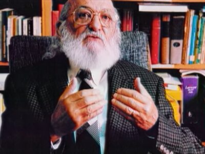 Exibição do documentário “Paulo Freire contemporâneo” é uma das atividades propostas aos estudantes l Foto: Reprodução/Youtube