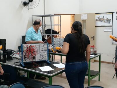 Qualifica Fatec é voltado para estudantes que estejam cursando o terceiro ano do Ensino Médio l Foto: Divulgação