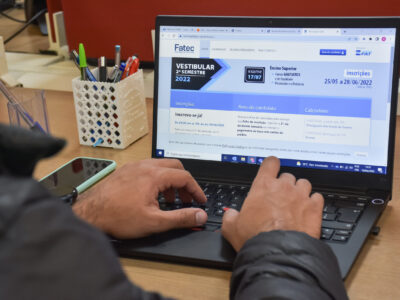As Fatecs podem ser procuradas por quem não tem acesso a computador e internet para realizar a inscrição | Foto: Roberto Sungi