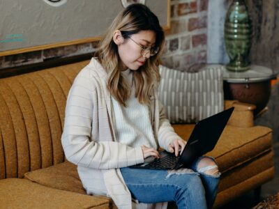 Lista de convocação segue o critério de classificação dos candidatos em ordem decrescente de notas, até o preenchimento total das vagas | Foto: Brooke Cagle/Unsplash