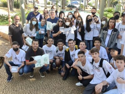 Estudantes durante participação em uma das iniciativas da Escola Técnica Estadual | Foto: Divulgação
