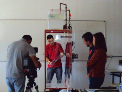 Projeto faz mudanças no banheiro para poupar pelo menos 20% de energia e 25% de água - Foto: Divulgação