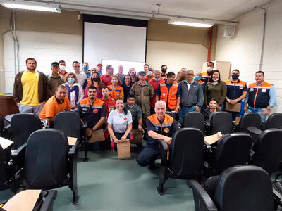 Alunos ficam aptos, principalmente, a gerir questões logísticas, como recepção, triagem e distribuição de doações | Foto: Divulgação