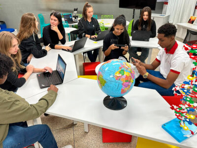 Parte dos estudantes da Etec Profª Nair Luccas Ribeiro que se inscreveram para o programa l Foto: Divulgação