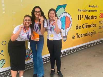 Projeto macaúba foi vencedor da 11ª Mostra de Ciências e Tecnologia Instituto 3M na categoria Ciências Agrária| Foto: Divulgação