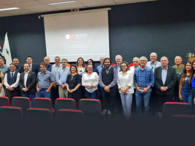 Representantes do Centro Paula Souza, Unesp e Secretaria de Ciência, Tecnologia e Inovação participaram do encontro l Foto: Divulgação
