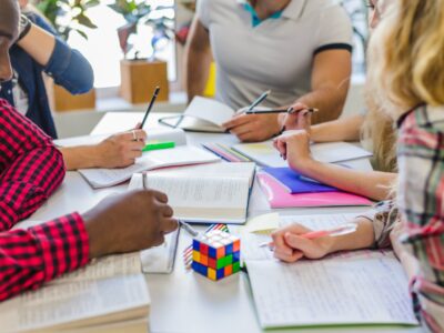 Neste ano, evento terá como tema ‘Formação de Pessoas na Perspectiva da Educação Integral’ l Foto: Freepik