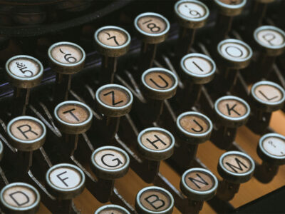 Revelar talentos e valorizar a literatura brasileira são os objetivos do Prêmio que chega à sua 17ª edição | Foto: Camilo Jimenez/Unsplash