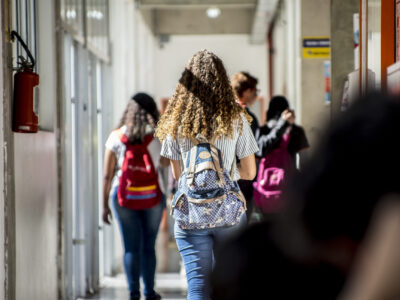 Entre as atividades de acolhida estão rodas de conversa com egressos, palestras e aulas inaugurais | Foto: Gastão Guedes
