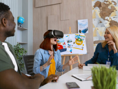 Professores de Ensino Superior e demais interessados têm até a data do evento para se inscrever gratuitamente pelo site l Foto: Freepik