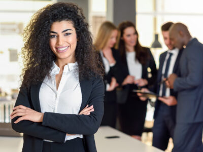 No processo seletivo para o primeiro semestre de 2025, as Fatecs oferecem 1.880 vagas para a formação EaD l Foto: javi_indy – Freepik