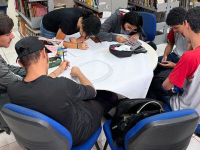 Alunos do 1º ano dedicam-se à difusão das informações sobre saúde e higiene para os colegas da unidade | Fotos: Divulgação