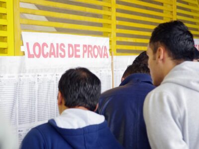 Portões das escolas serão abertos aos candidatos às 12h15 e fechados às 13 horas, impreterivelmente l Foto: Gastão Guedes