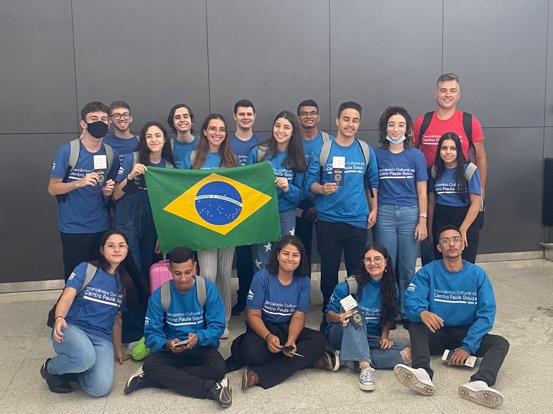 CARLOS - São Paulo,São Paulo: Aulas de inglês on-line - professor carlos  gomes com experiência internacional eua