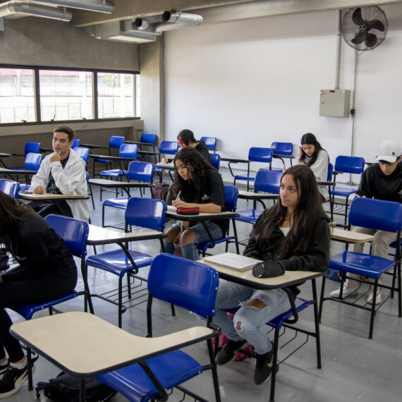 As provas serão aplicadas entre 17 e 21 de setembro nas escolas participantes, com tempo de realização de 1h40 | Foto: Roberto Sungi