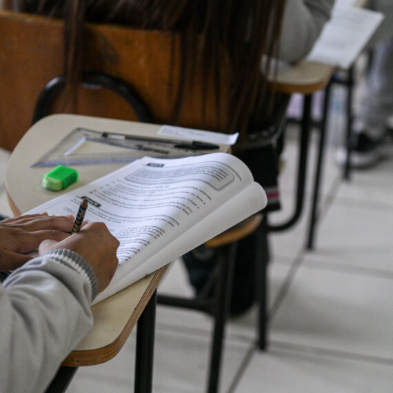 Informações de cursos, vagas e unidades participantes podem ser consultadas em vestibulinhoetec.com.br | Foto: Roberto Sungi