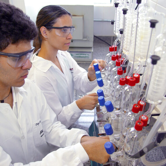 Programação conta com palestra acerca do tema “Avanços e limites do marco legal de ciência, tecnologia e inovação” l Foto: Gastão Guedes