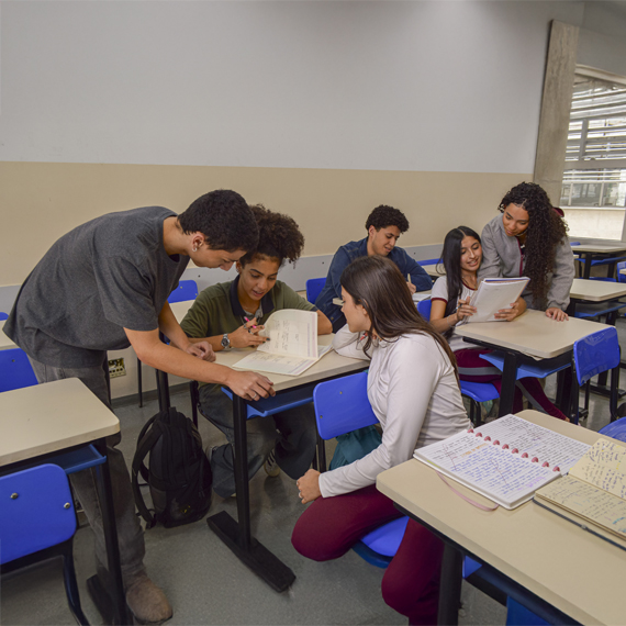 Etecs tem ensino gratuito em diferentes áreas do conhecimento, com formação voltada para a continuidade dos estudos e para o mercado de trabalho | Foto: Roberto Sungi