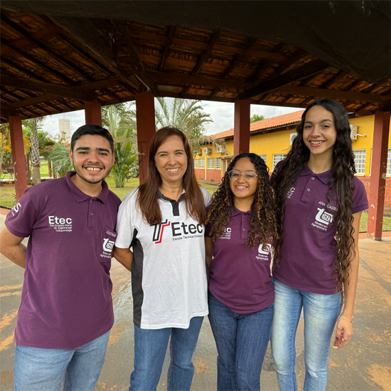Equipe da Etec Frei Arnaldo Maria de Itaporanga, localizada em Votuporanga, na Região de São José do Rio Preto l Foto: Divulgação