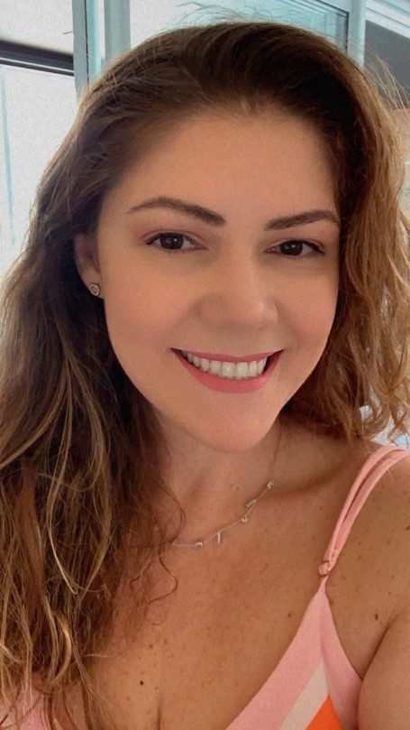 Professora Maira Rezende