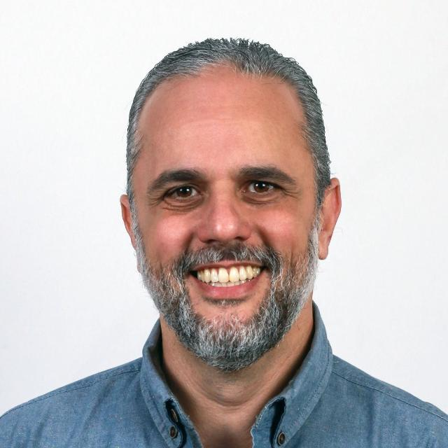 Prof. Me. Carlos Eduardo Ribeiro